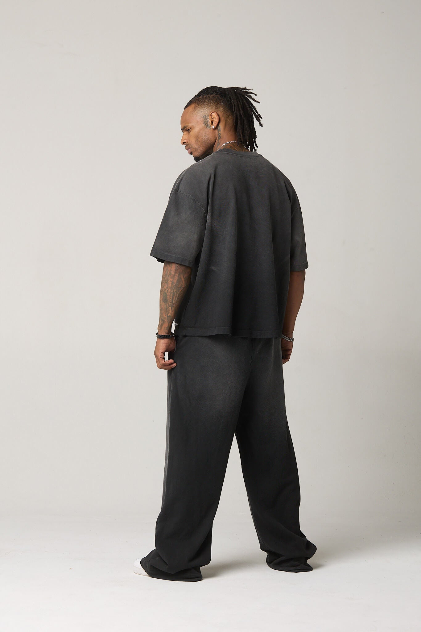 The  Mens Baggy Sweatpants